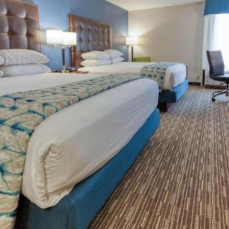 Heritage Inn & Suites St Louis Fenton, Trademark By Wyndham מראה חיצוני תמונה