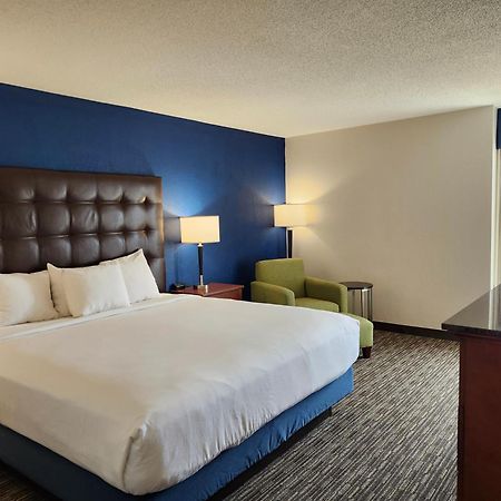 Heritage Inn & Suites St Louis Fenton, Trademark By Wyndham מראה חיצוני תמונה