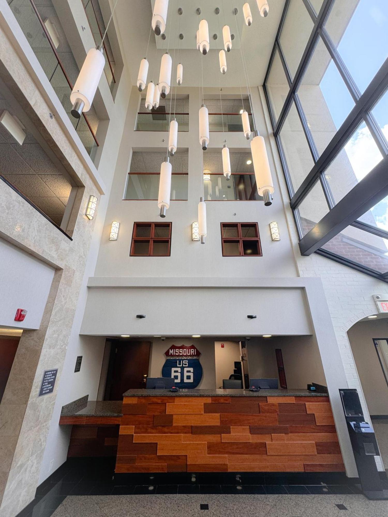 Heritage Inn & Suites St Louis Fenton, Trademark By Wyndham מראה חיצוני תמונה