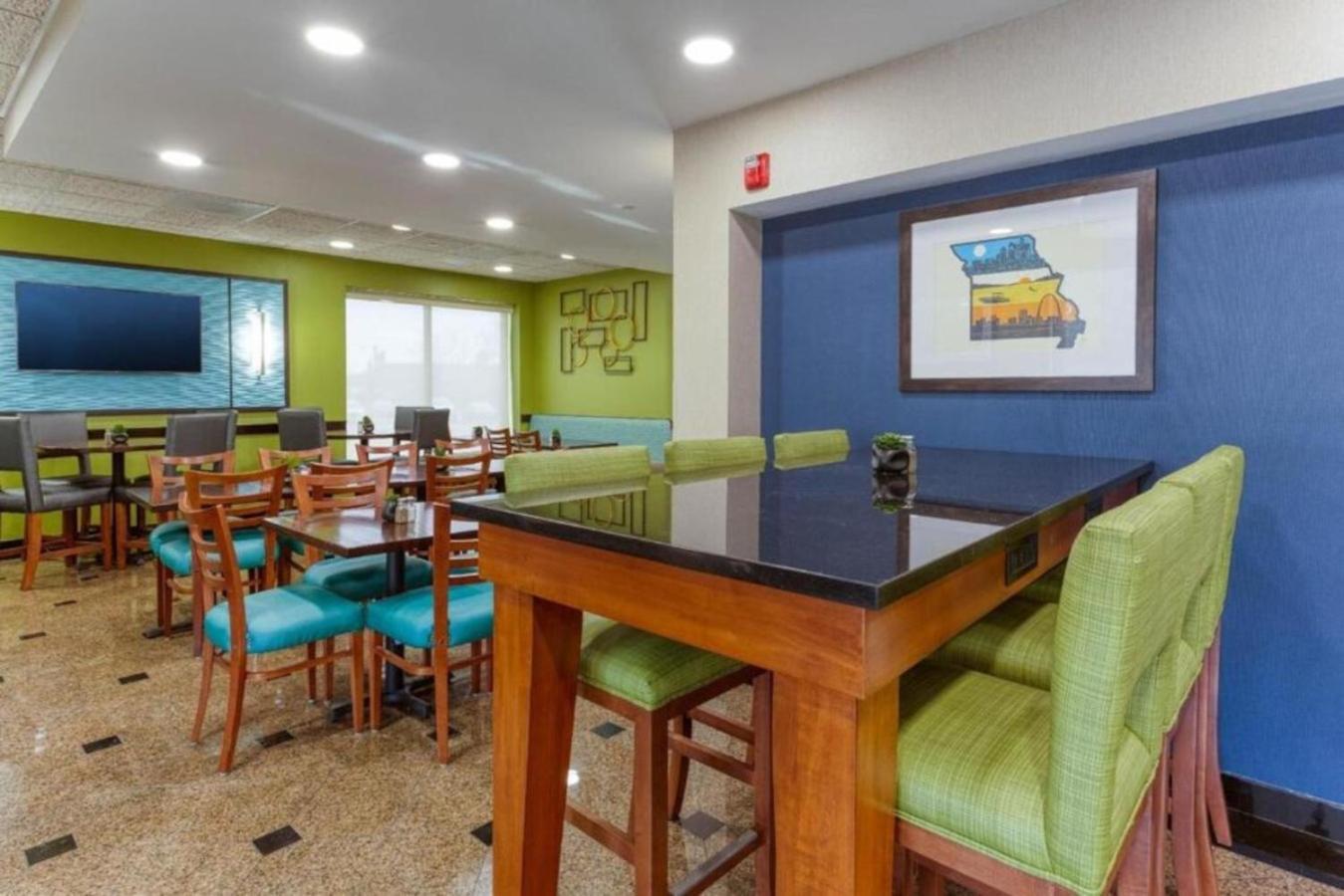 Heritage Inn & Suites St Louis Fenton, Trademark By Wyndham מראה חיצוני תמונה