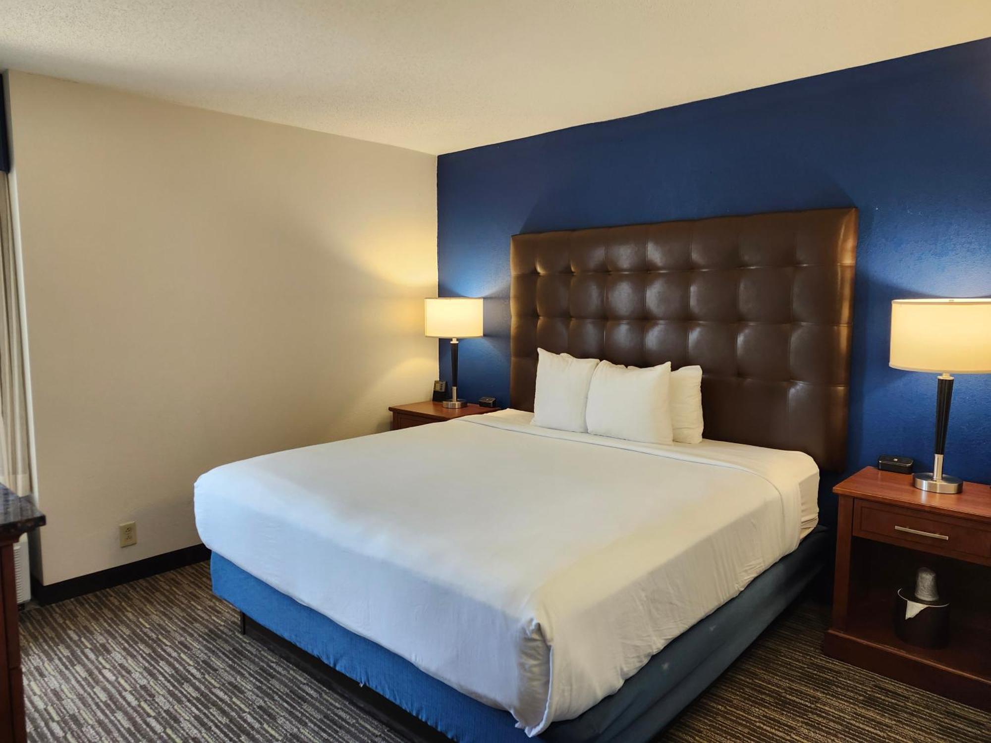 Heritage Inn & Suites St Louis Fenton, Trademark By Wyndham מראה חיצוני תמונה