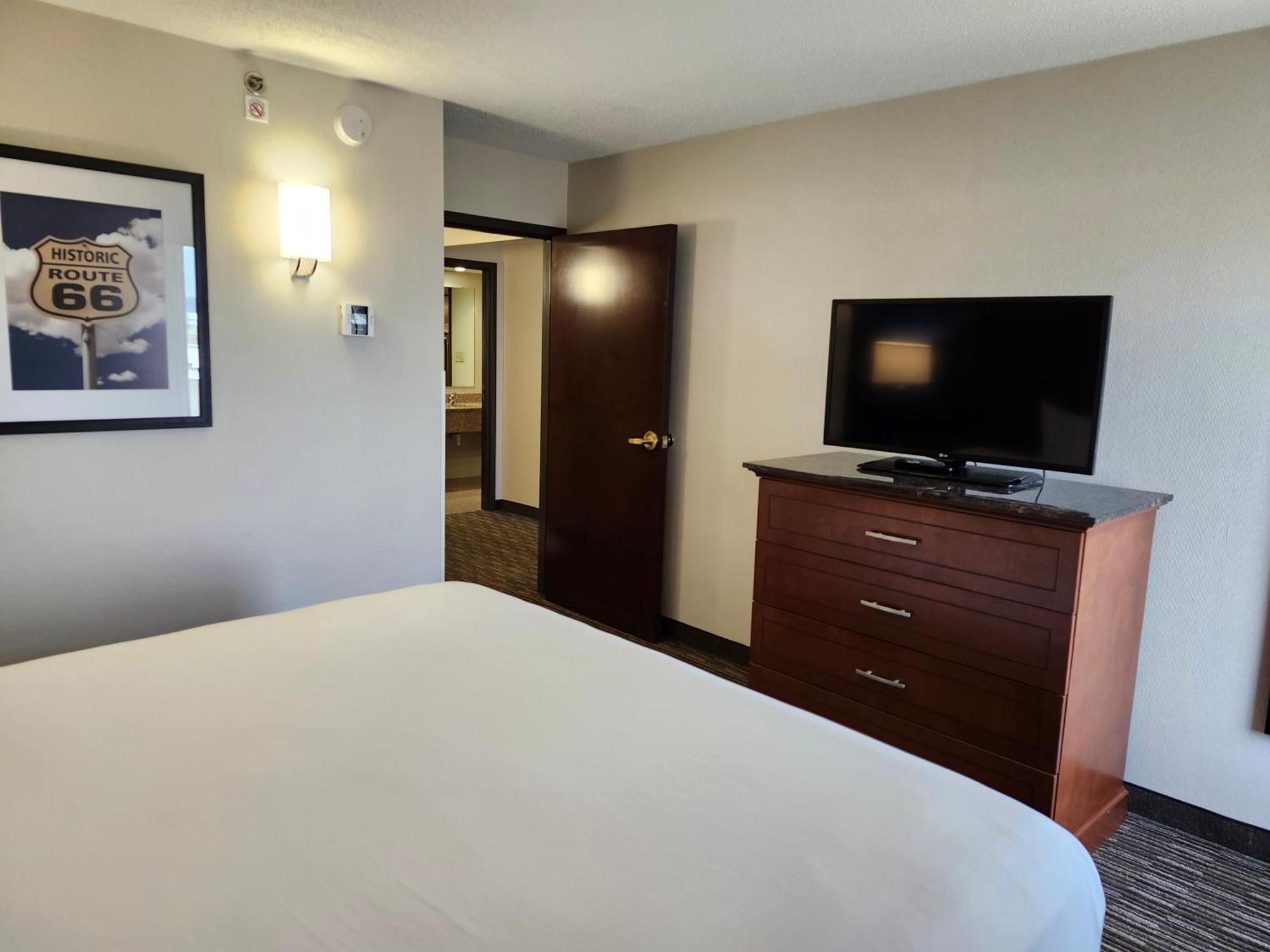 Heritage Inn & Suites St Louis Fenton, Trademark By Wyndham מראה חיצוני תמונה