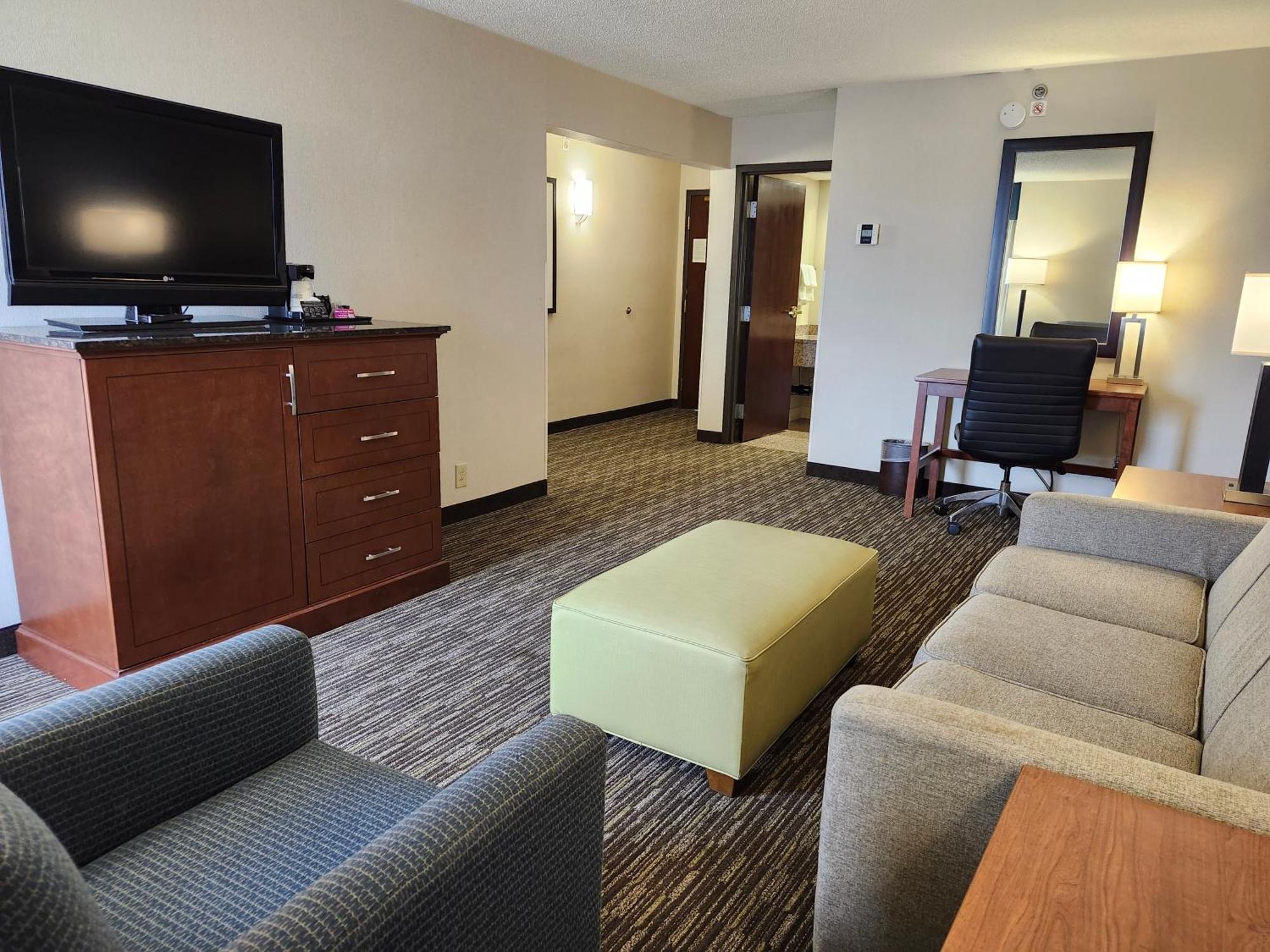 Heritage Inn & Suites St Louis Fenton, Trademark By Wyndham מראה חיצוני תמונה